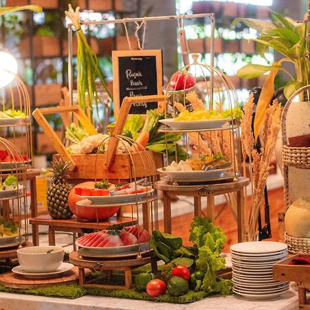Hotel Fortunagrande Malioboro Джок'якарта Екстер'єр фото